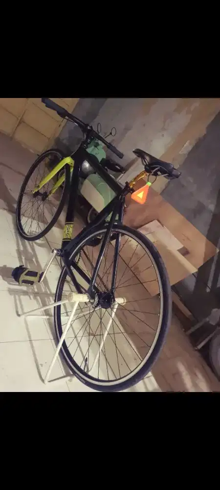 United Soloist 79 fixie roadbike