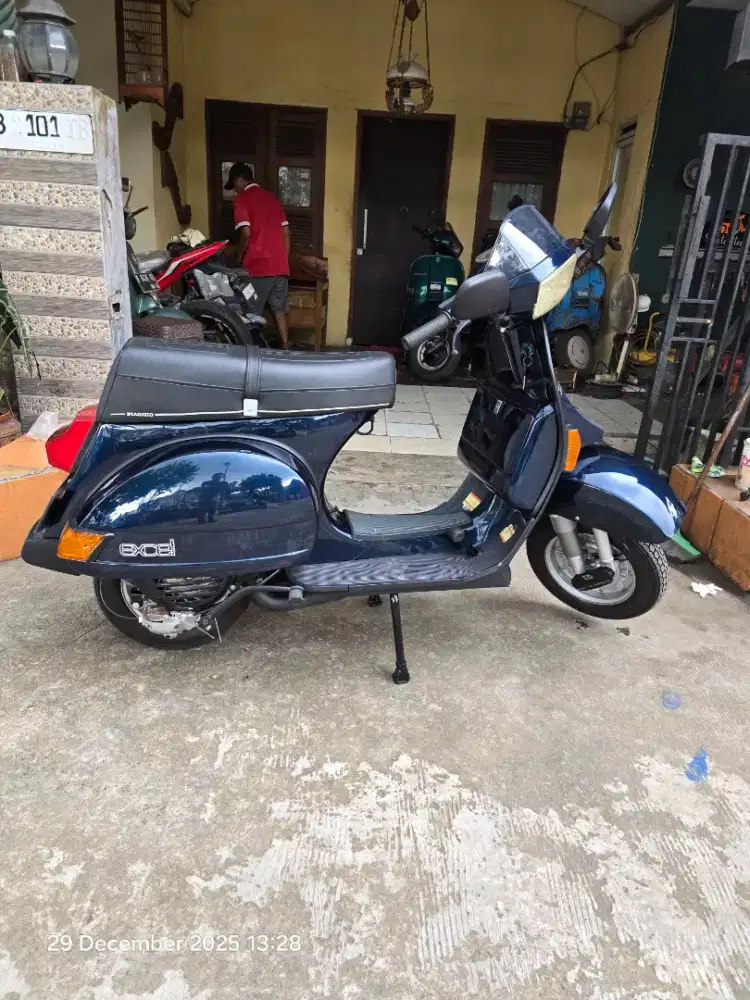 Di Jual Vespa Excel 150
