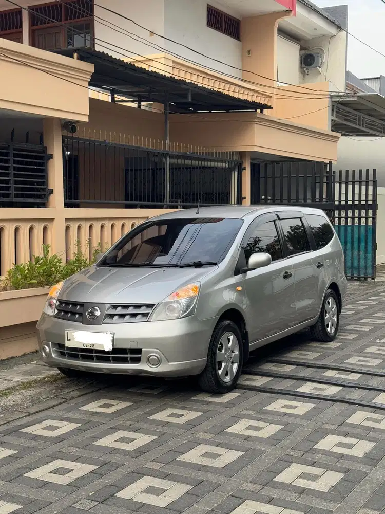 Nissan Grand Livina 1.5 XV MT 2008