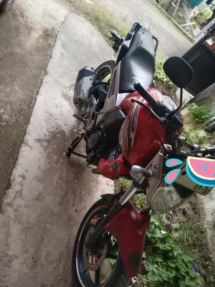 Yamah Byson Merah karbu 2012