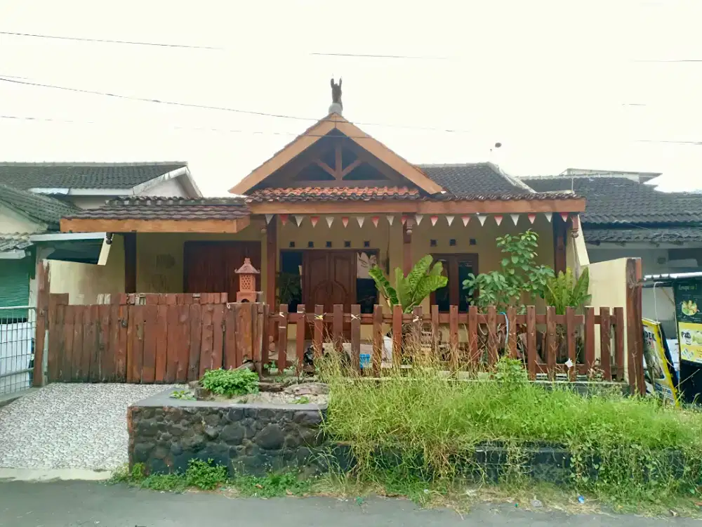 Rumah Cantik Siap Huni Tepi Jl. Raya Utama Klipang