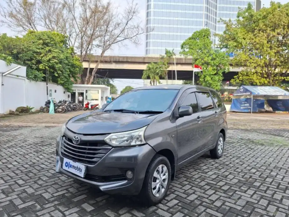 Toyota Avanza 1.3 E STD Bensin-AT 2016 Abu