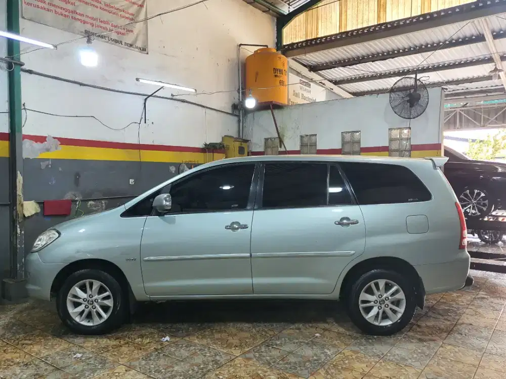 Innova type G Bensin 2006