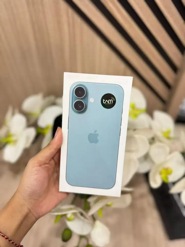 Iphone 16 128gb teal brand new