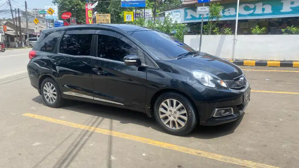 Mobilio 1.5 2014