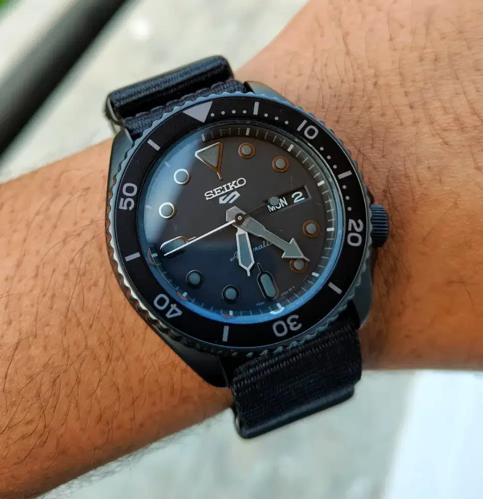 Seiko 5 Superman Srpd79k1