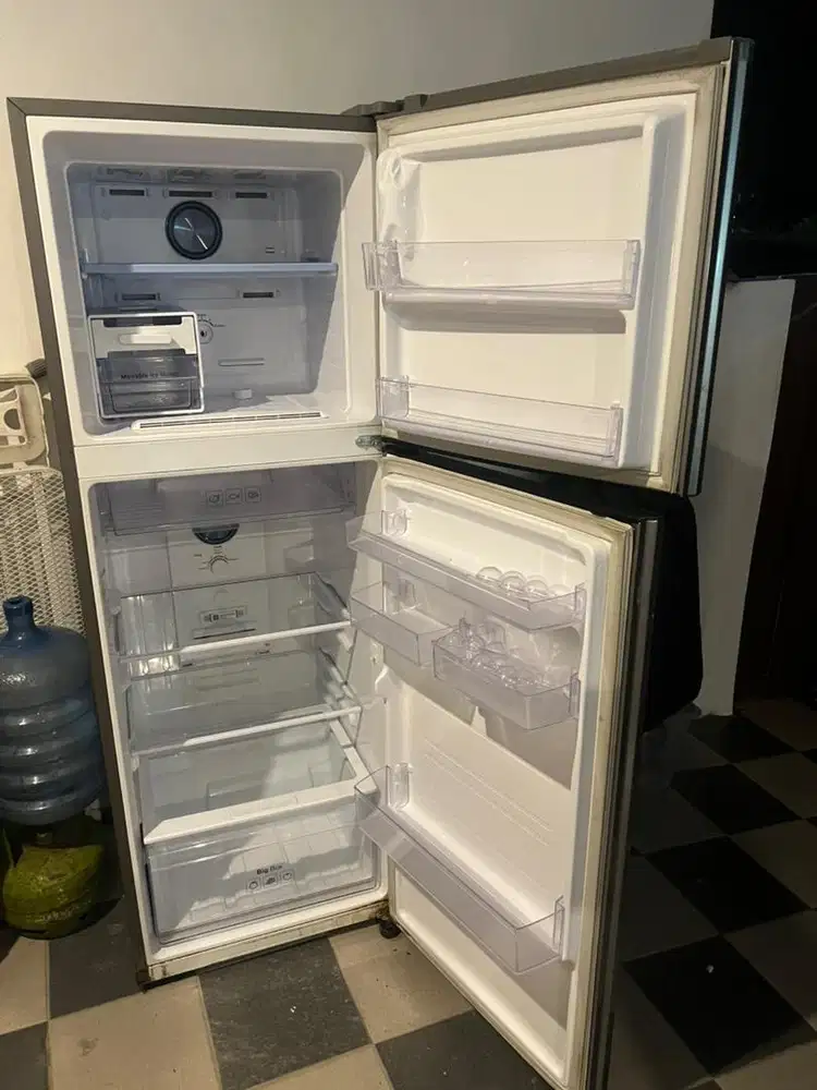Kulkas Samsung Jumbo dua pintu