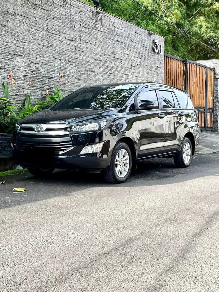 Innova 2.4 G Solar MT 2020 [Km 90 Rb]