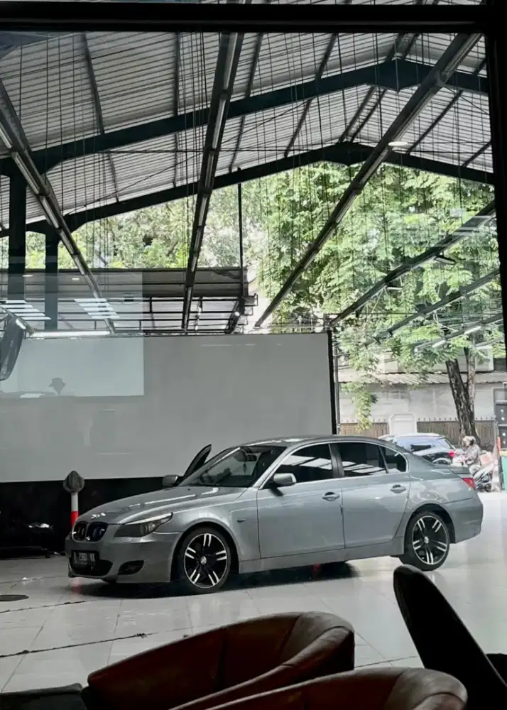 Dijual BMW 523i E60 2005