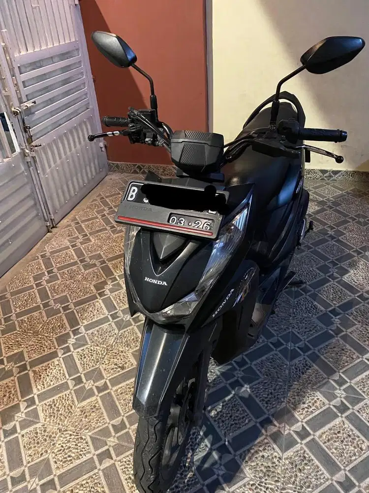 Beat Street 2021 Hitam