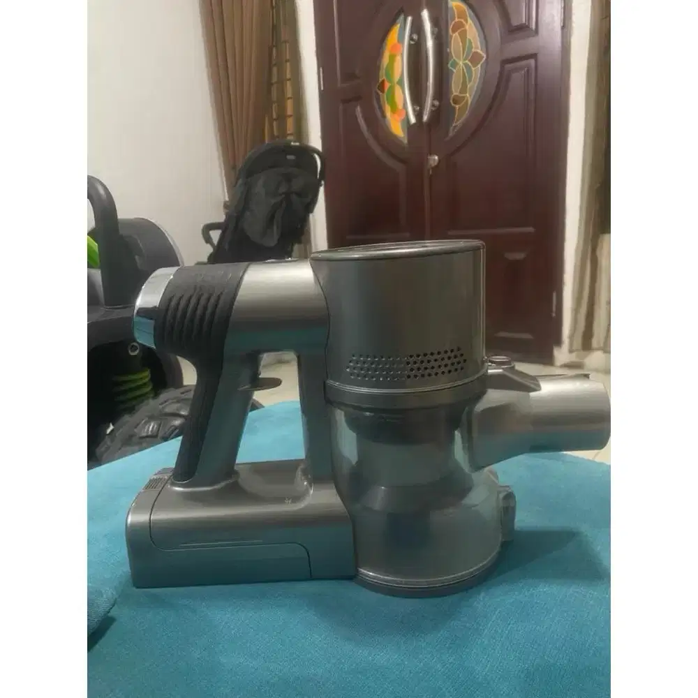 Vacuum Cleaner Kurumi KV 10