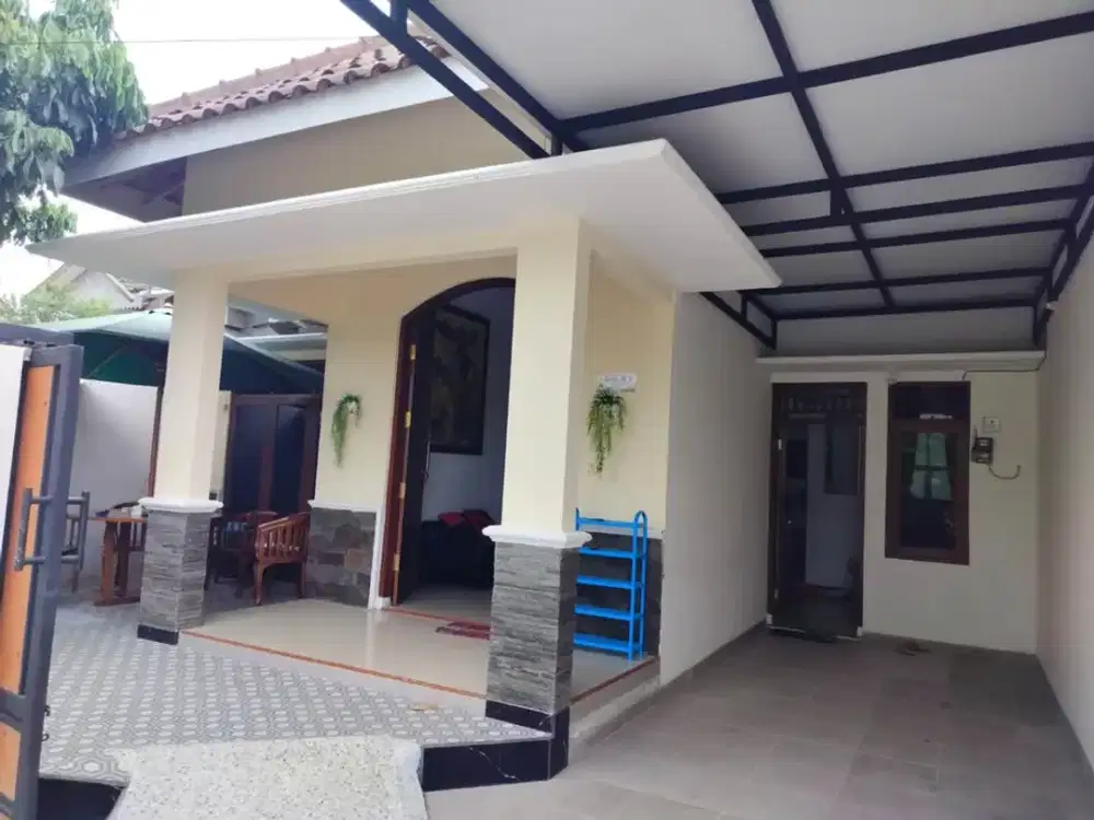Jual Rumah Maguwoharjo Dalam Ringroad JOGJA, Bonus kolam Renang