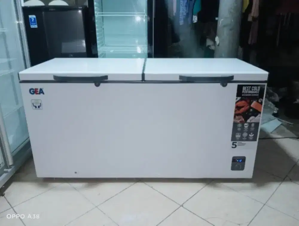 Jual ready freezer box mrk GEA kapasitas 600 L