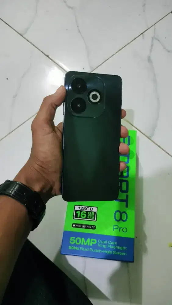 Di jual infinix smart 8 pro 8+8/128 FULSET
