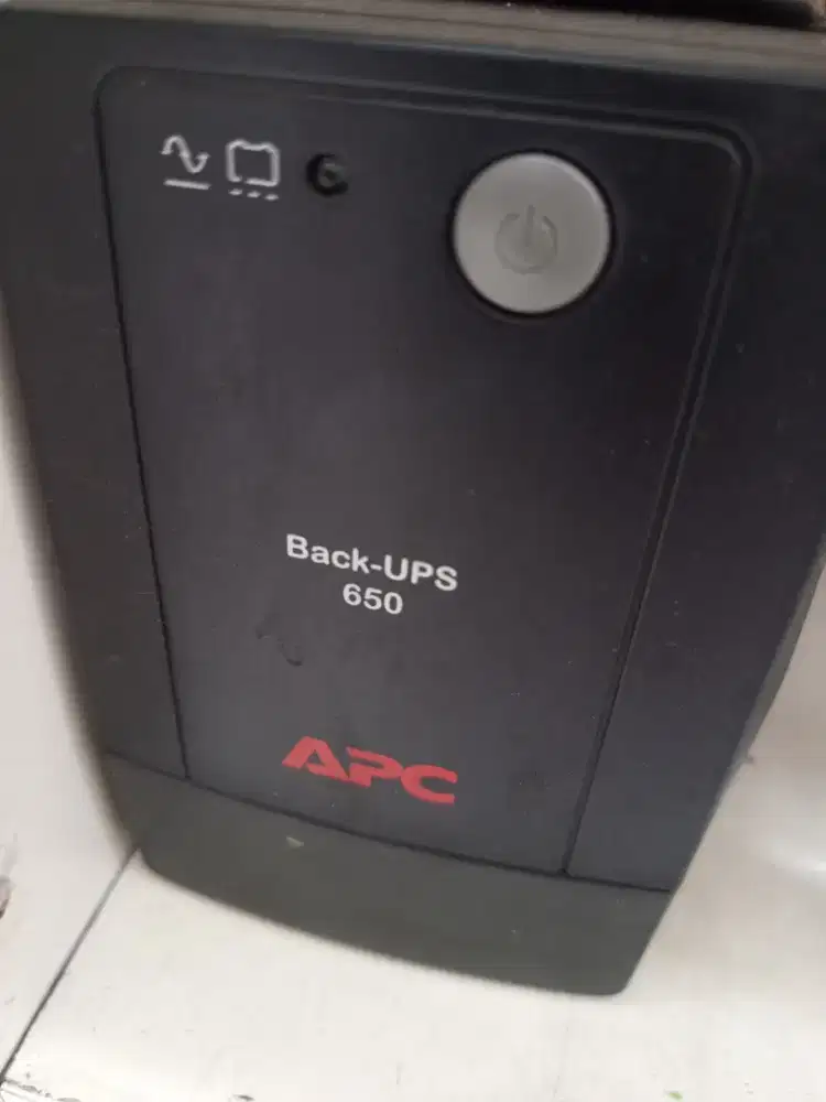 UPS 650 komputer