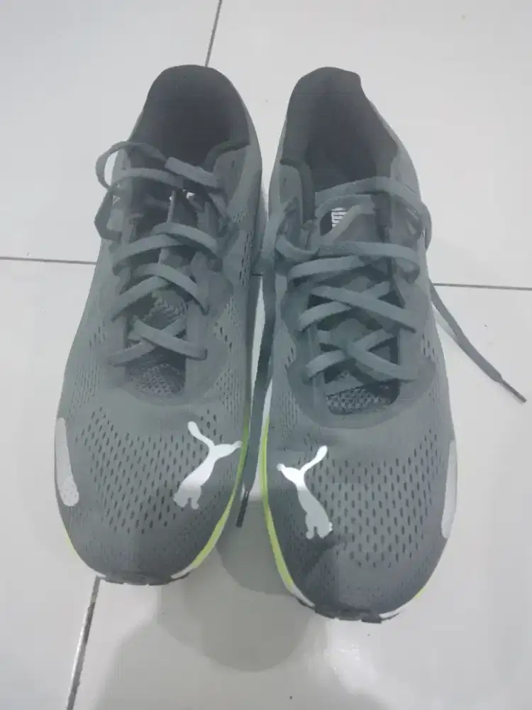 Sepatu Puma First Mile