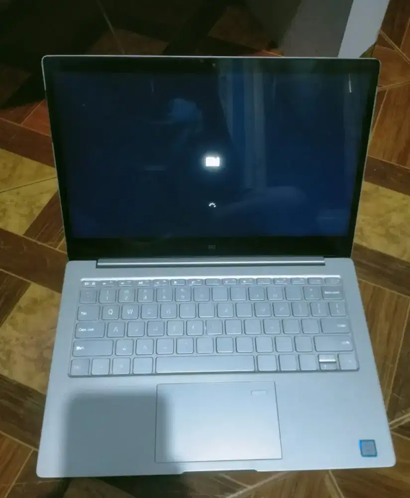 Xioami Air 13 Core i5 7200 8Gb M2 128GB Dual Graphic Nvidia