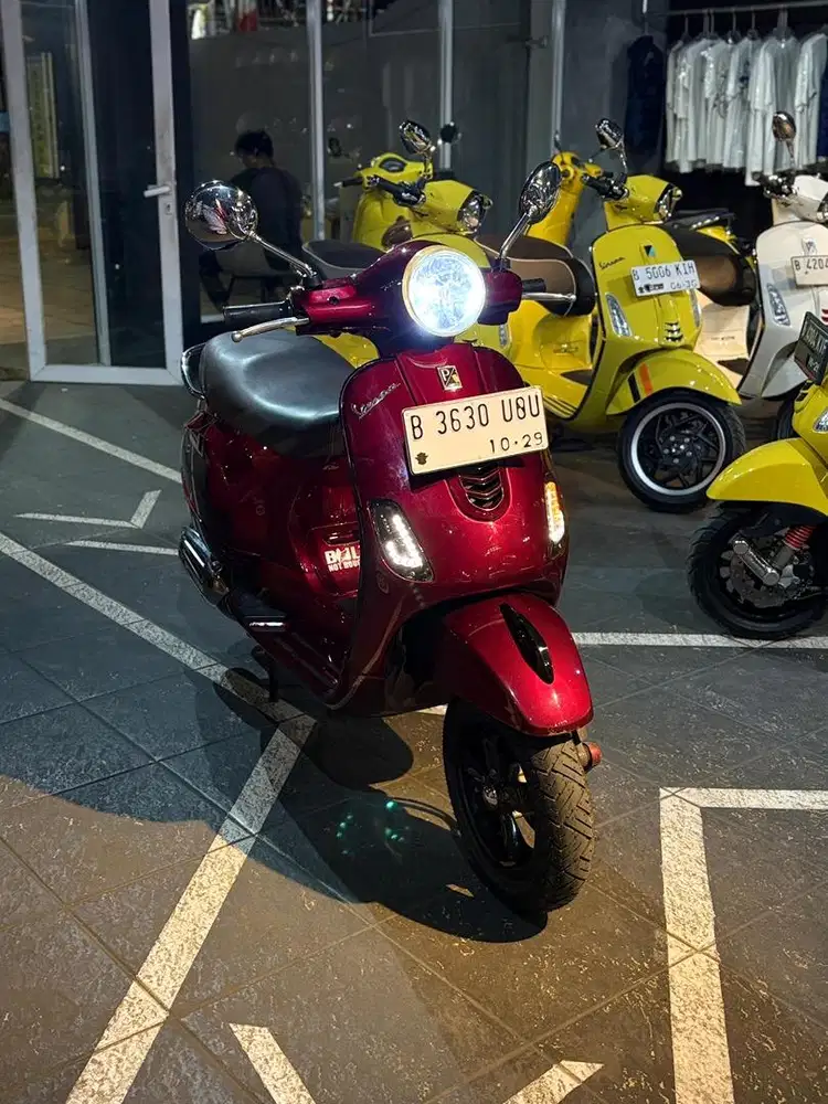 PIAGGIO VESPA MATIC VESPA LX 125 IGET 2017