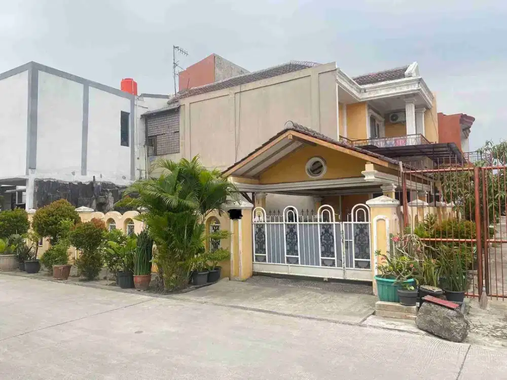 DIJUAL RUMAH LUAS DI HARAPAN INDAH BEKASI SHM SIAP HUNI