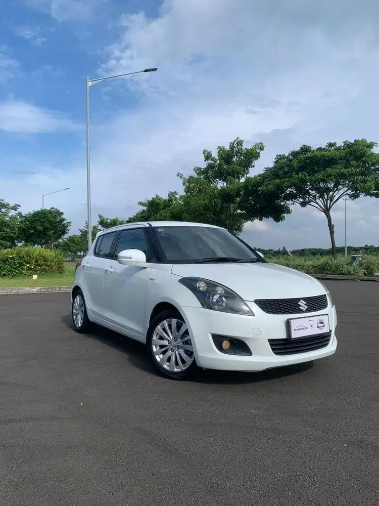 SUZUKI SWIFT GS AT MATIC 2015