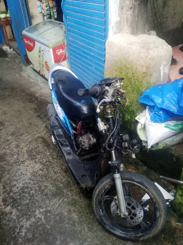 Mio standar STNK ada cuman tameng nya aja yang gada