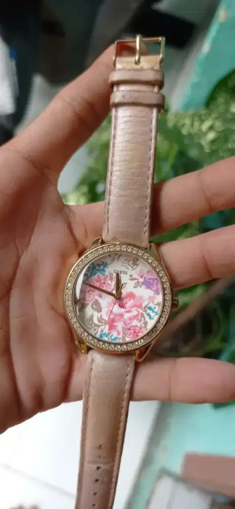 Jam guess wanita original