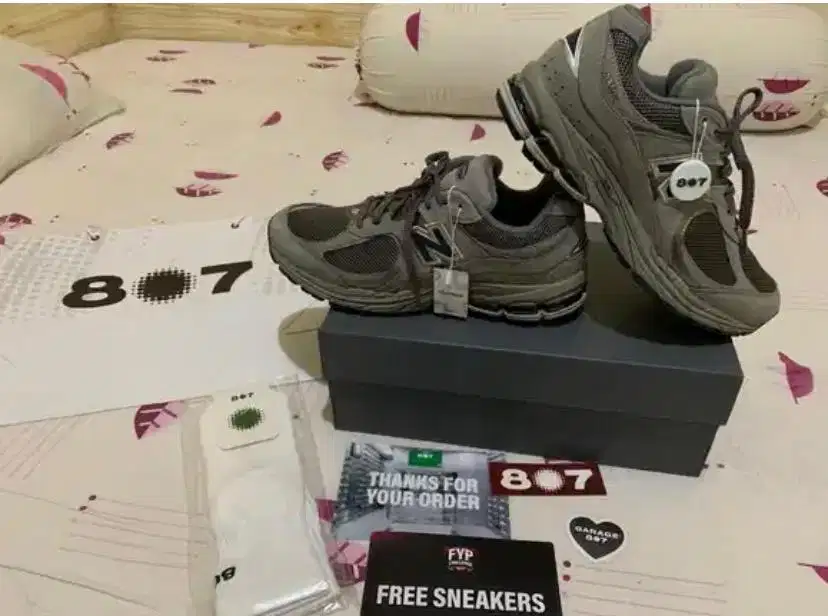 Jual nb 2002r light grey