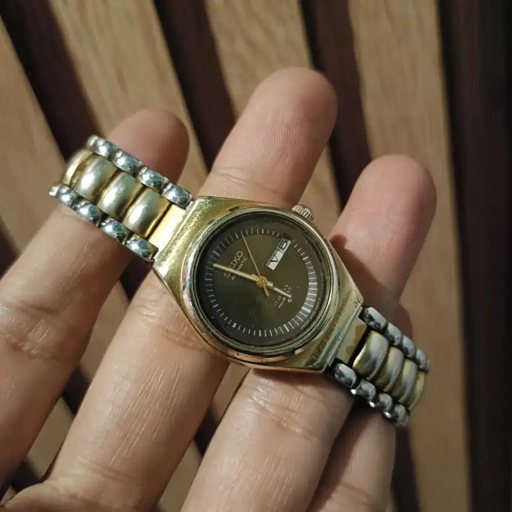 Jam wanita seiko vintage authentic