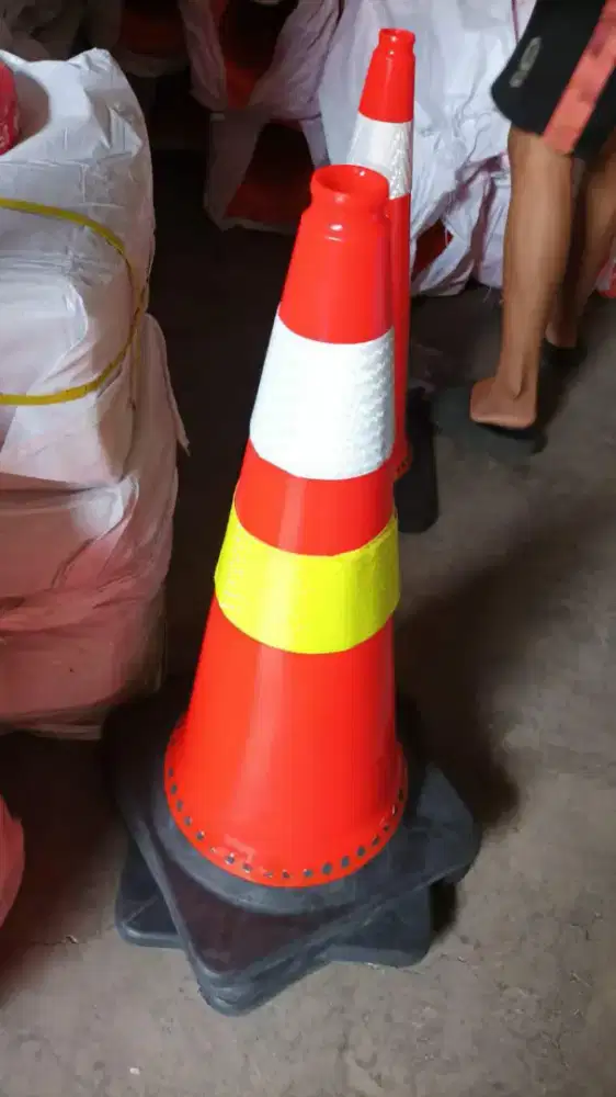 Dijual traffic cone