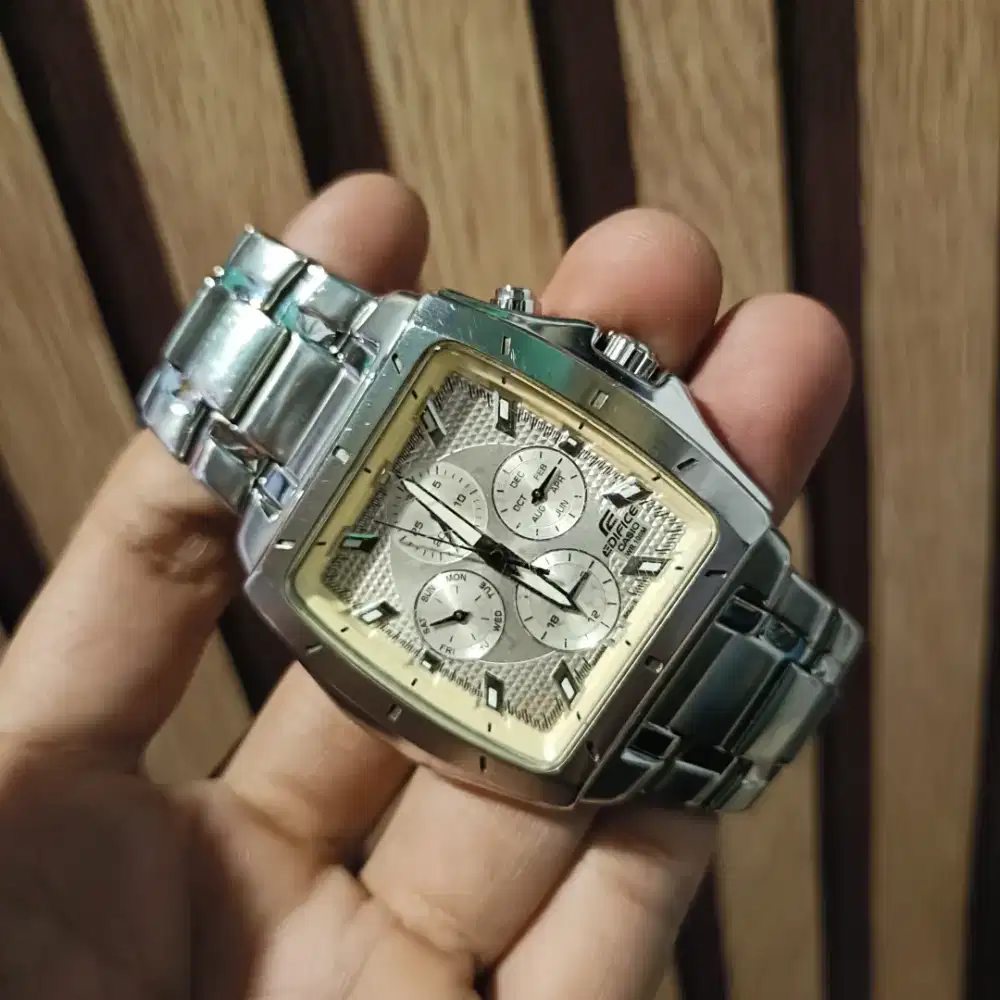 Jam casio edifice authentic