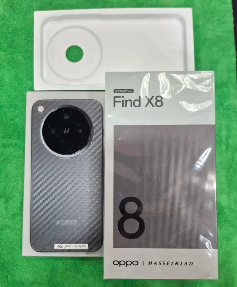 OPPO Find X8 12/256gb, no adapter charger
