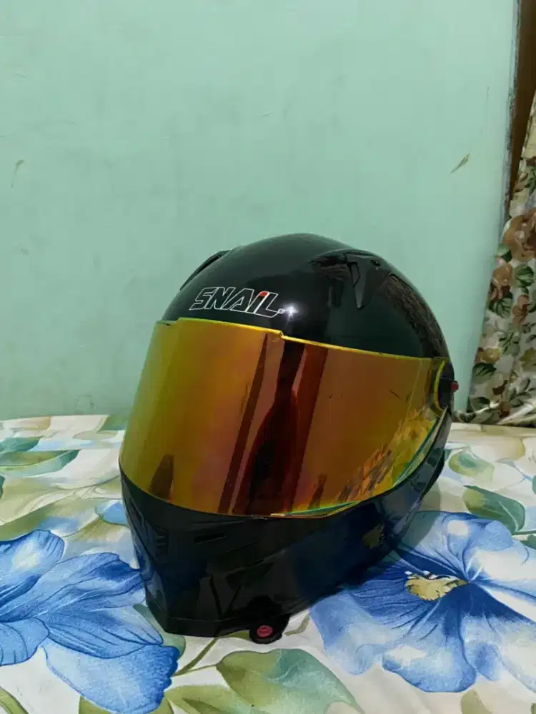 Helm snail ffs1