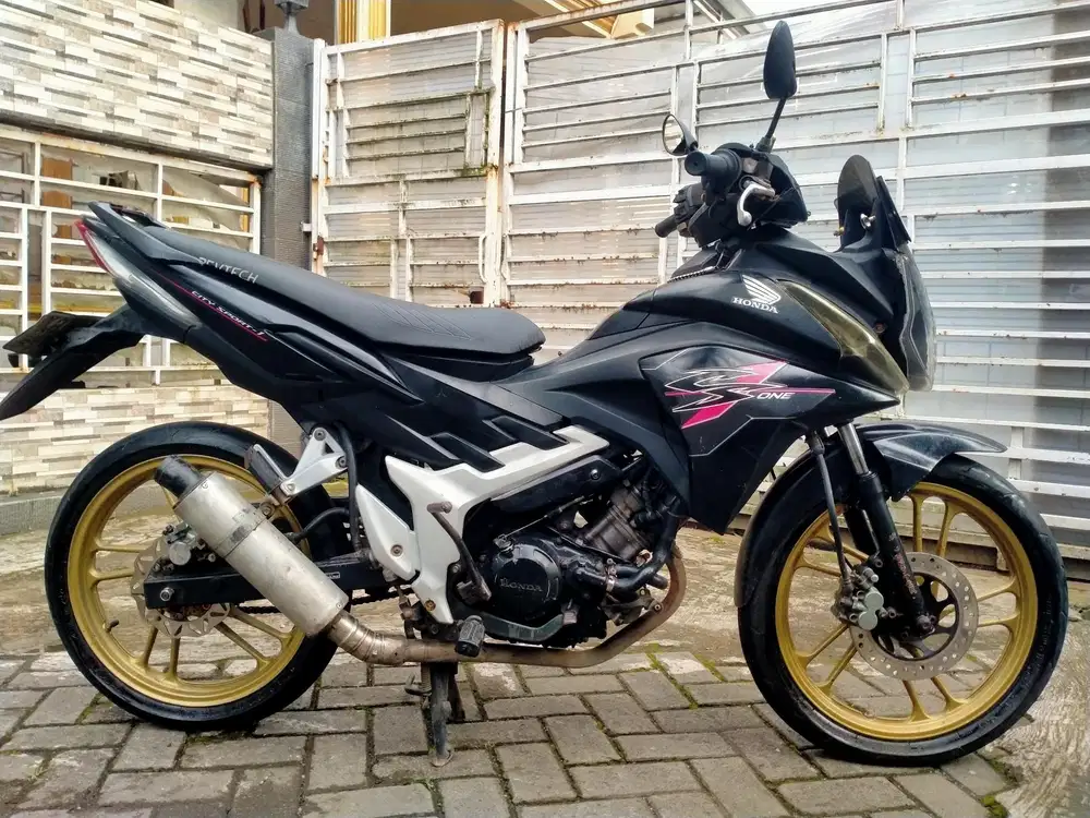 Honda cs one lengkap motor sehat walafiat keterangan detail dibawah