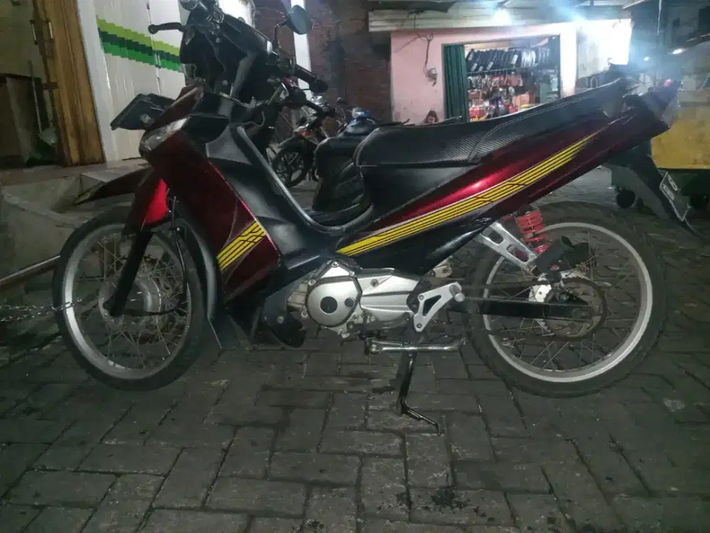 Vega zr 2011 surat surat komplit BPKB/STNK akur