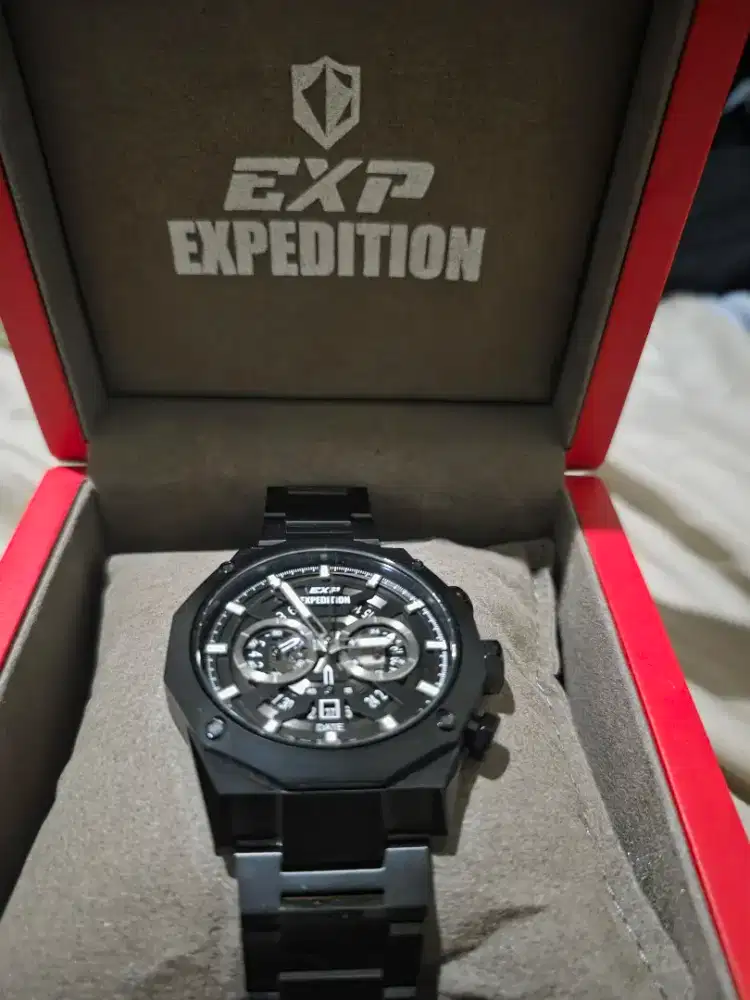 Expedition Chronograph E 6834 MC Black Dial Black Stainless Steel