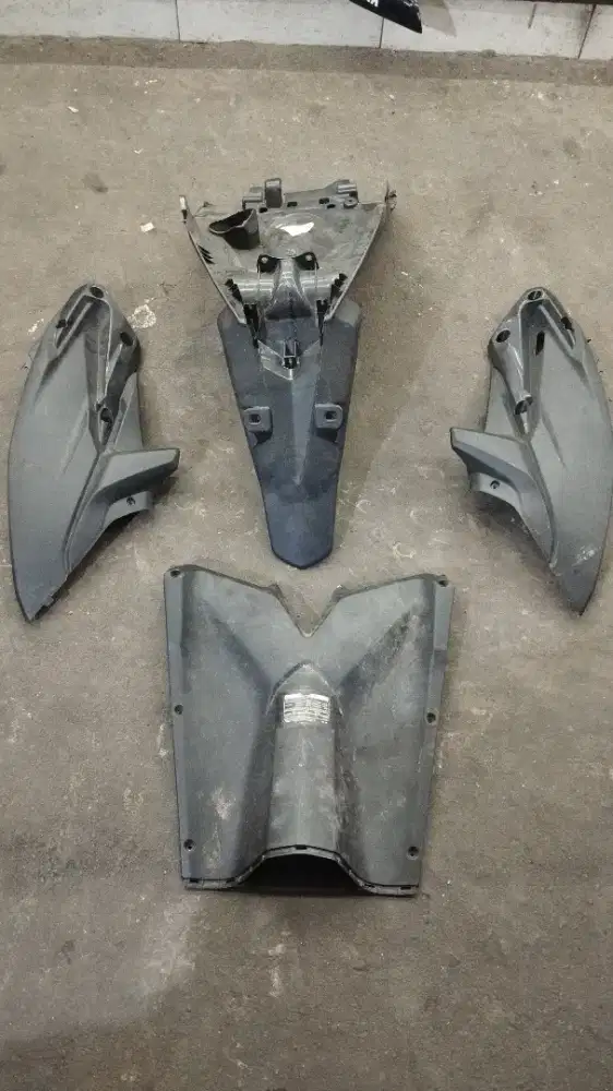 BODY KASAR VARIO KZR