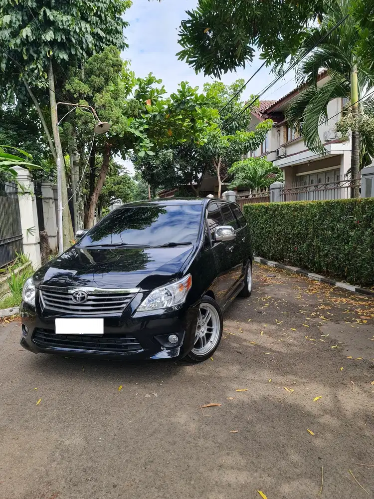Toyota Kijang Innova 2005 Bensin