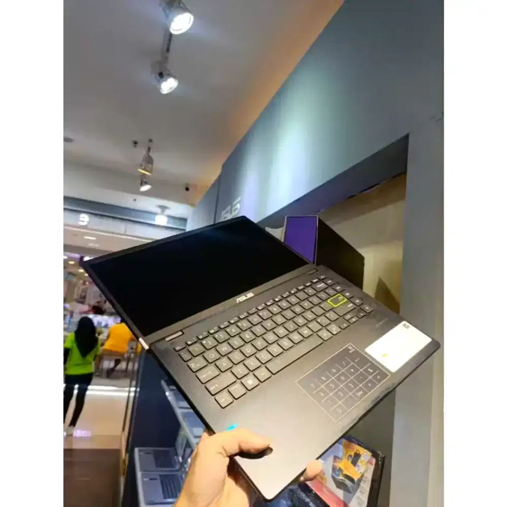 Asus Vivabook E410KA -CELERON N4500 -4GB -SSD 256GB -MULUS -