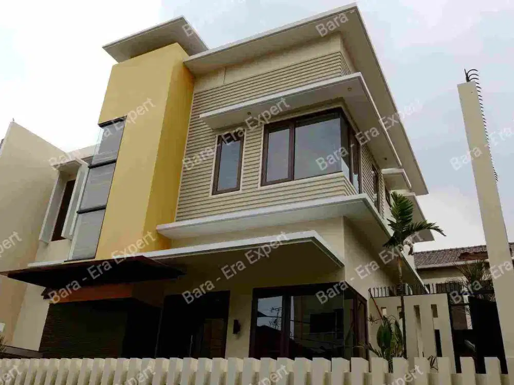 Jual rumah bagus siap huni full furnish di rawamangun. Survei dan nego sampai jadi!