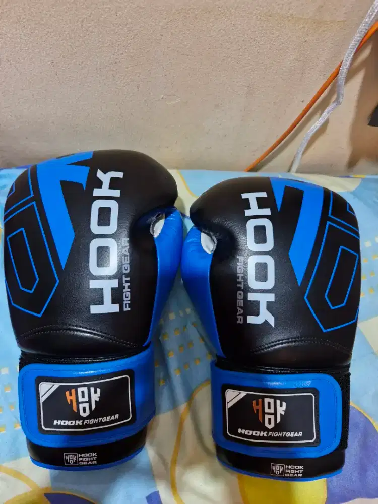 Glove Boxing HOOK