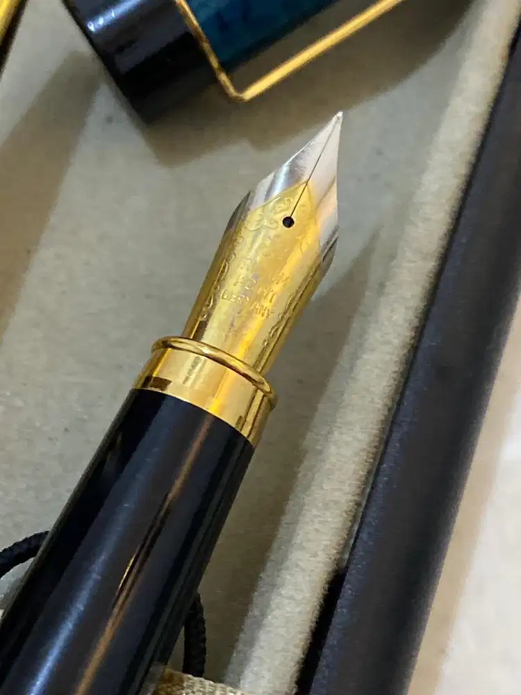 JUAL CEPAT SEPASANG PULPEN GERMANY