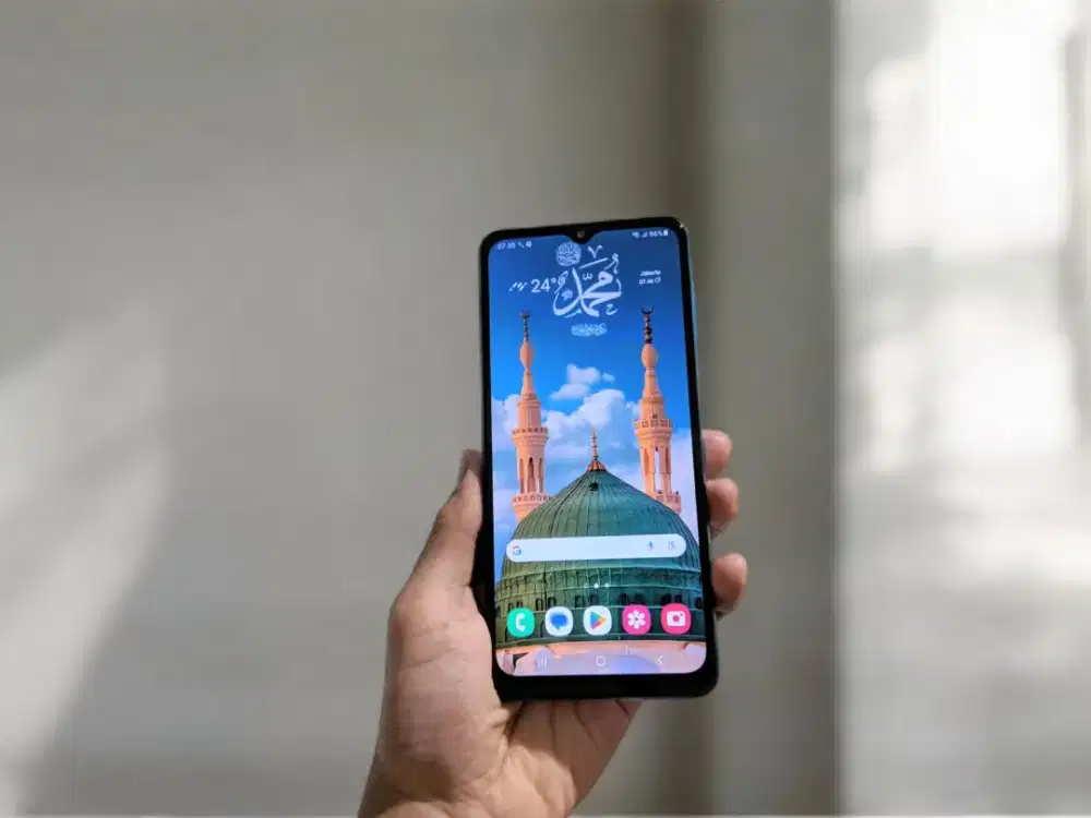 SAMSUNG M12 3/32 MULUS