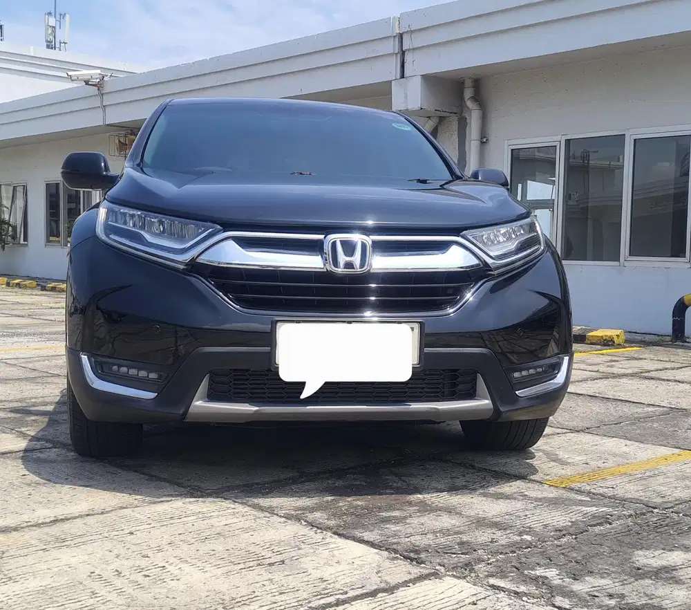 Honda CRV 1.5 turbo Prestige AT 
Nik 2019