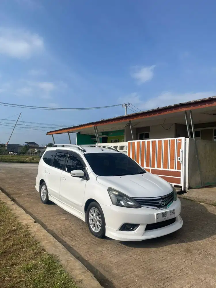 Nissan Livina HWS AT 2013