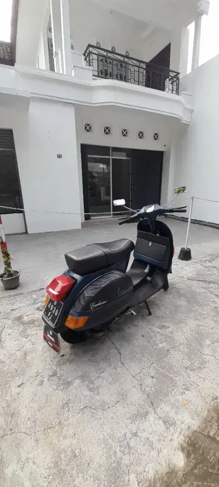 Vespa Exclisive 2 PX tahun 1996 mulus