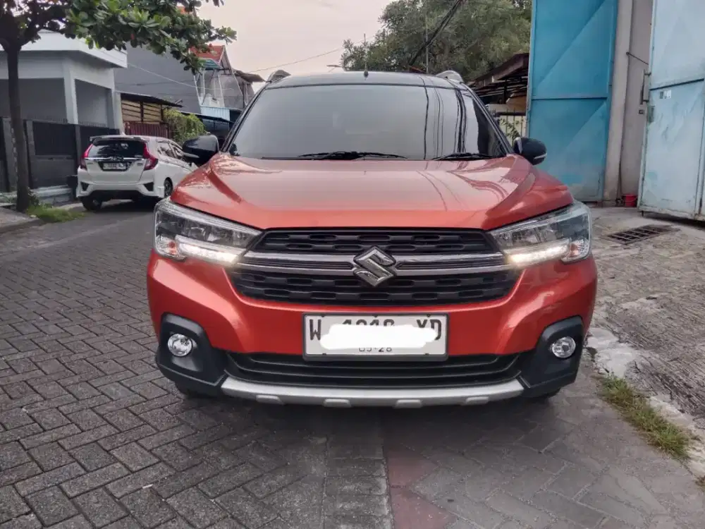 Suzuki XL7 Alpha matic Orange 2023  bisa Kredit