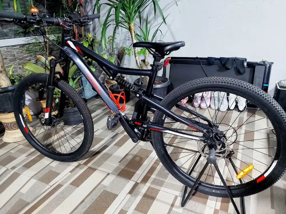Sepeda TRILL MTB