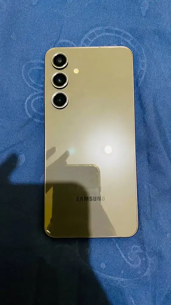 Samsung S24 FE 8/256 Second like new