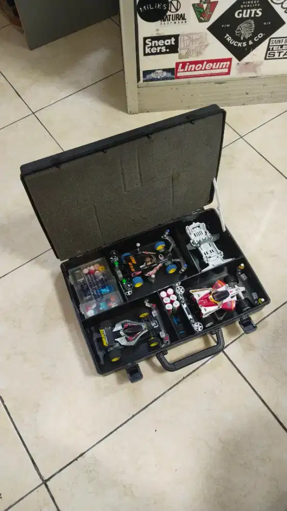 Tamiya STO 100 spek classic STC GOD with attache case