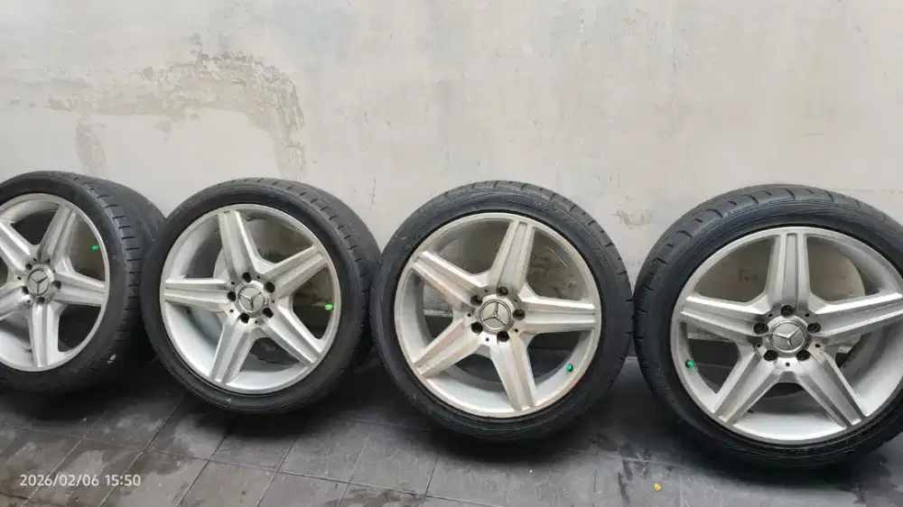 Velg & ban Mercedes ukuran 18